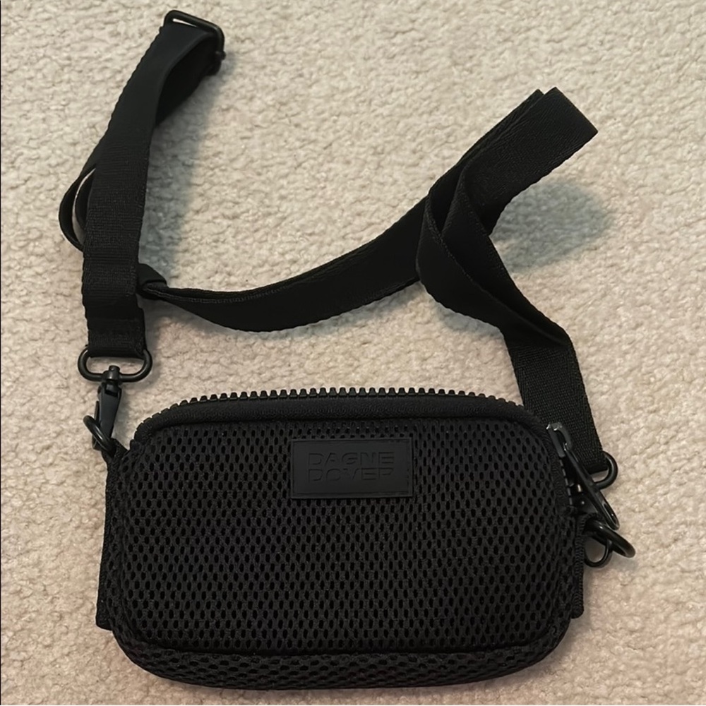 Dagne Dover mesh Crossbody